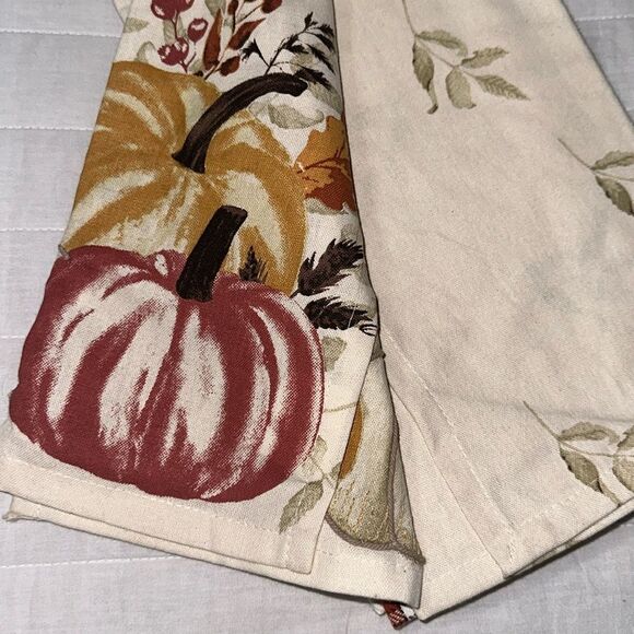 Autumn Hill Set of 3 Cotton Ivory Rust Gold Pumpkins Fall Harvest Kitchen Towels - Picture 4 of 9